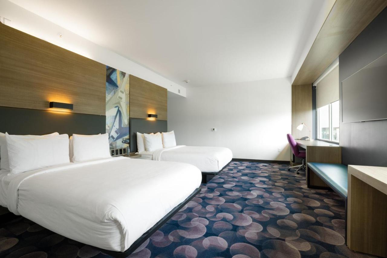 Готель Aloft Austin Airport Екстер'єр фото